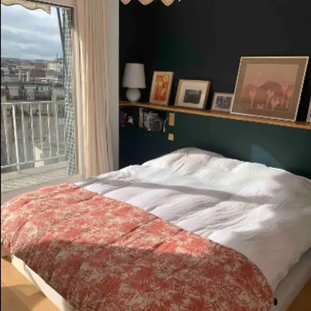 Spacious With Terrace Paris
